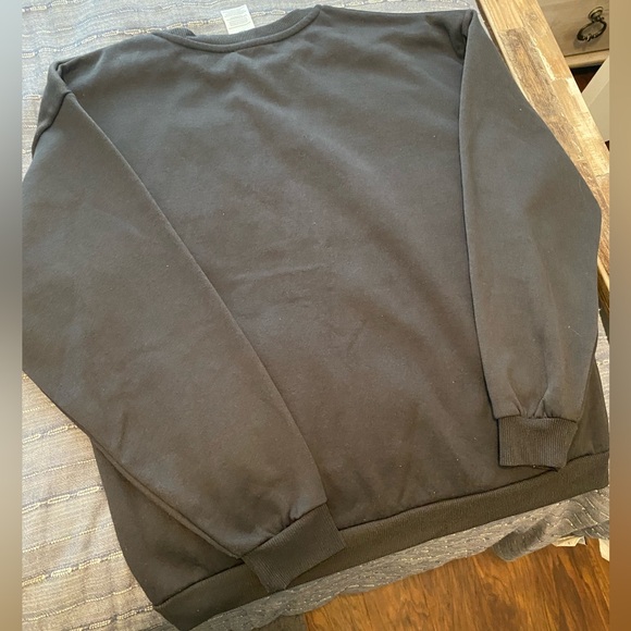 Sweatshirt - Picture 3 of 3